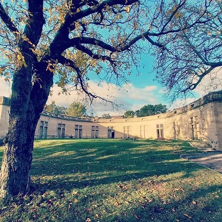 Chateau De Fabiargues بيت ضيافة