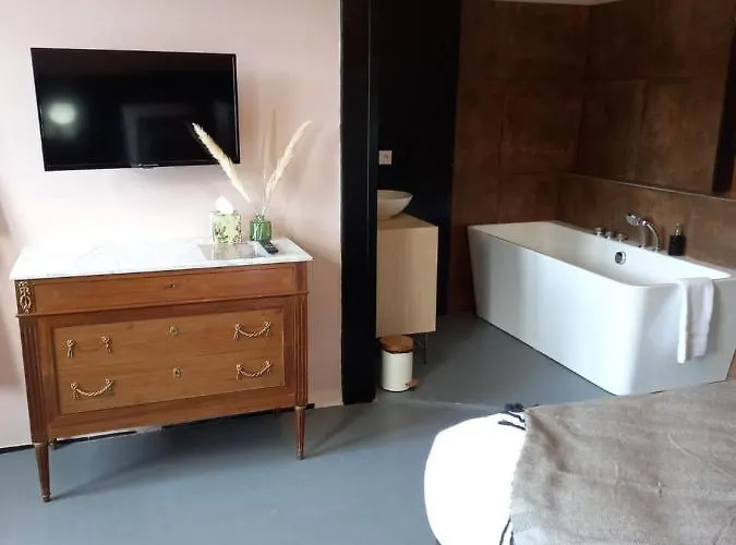 Chateau De Fabiargues